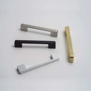 118mm Antique Brass Kitchen Handle